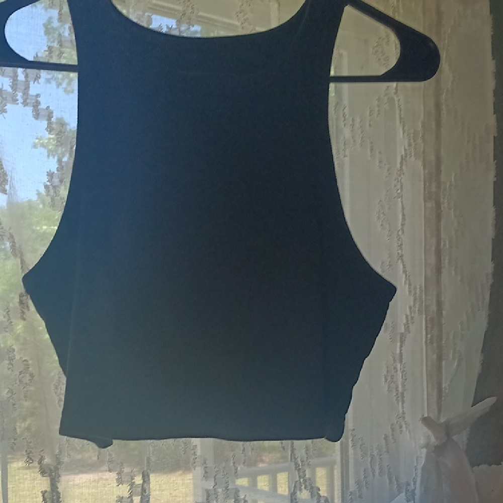 Women's Black Sleeveless Top